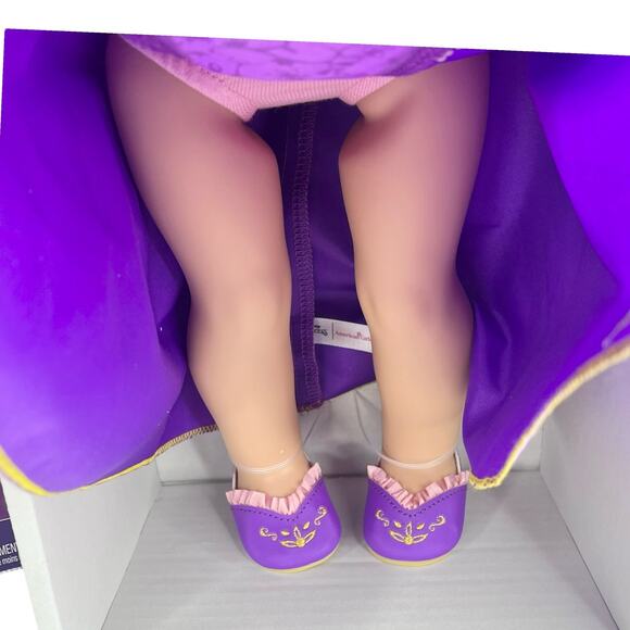 NEW American Girl Disney Princess Rapunzel 18” Doll Dress Shoes Long Hair BOX - Picture 7 of 16